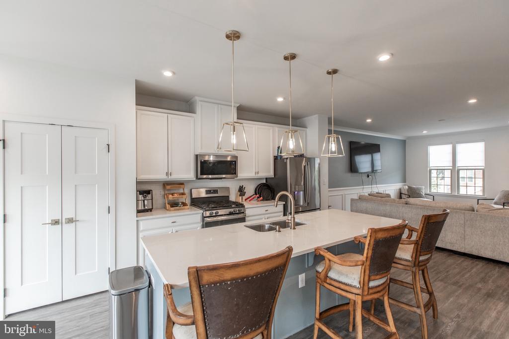18105 RED CEDAR ROAD