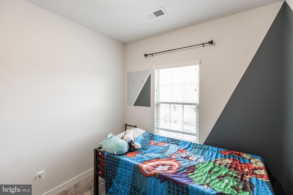 18105 RED CEDAR ROAD
