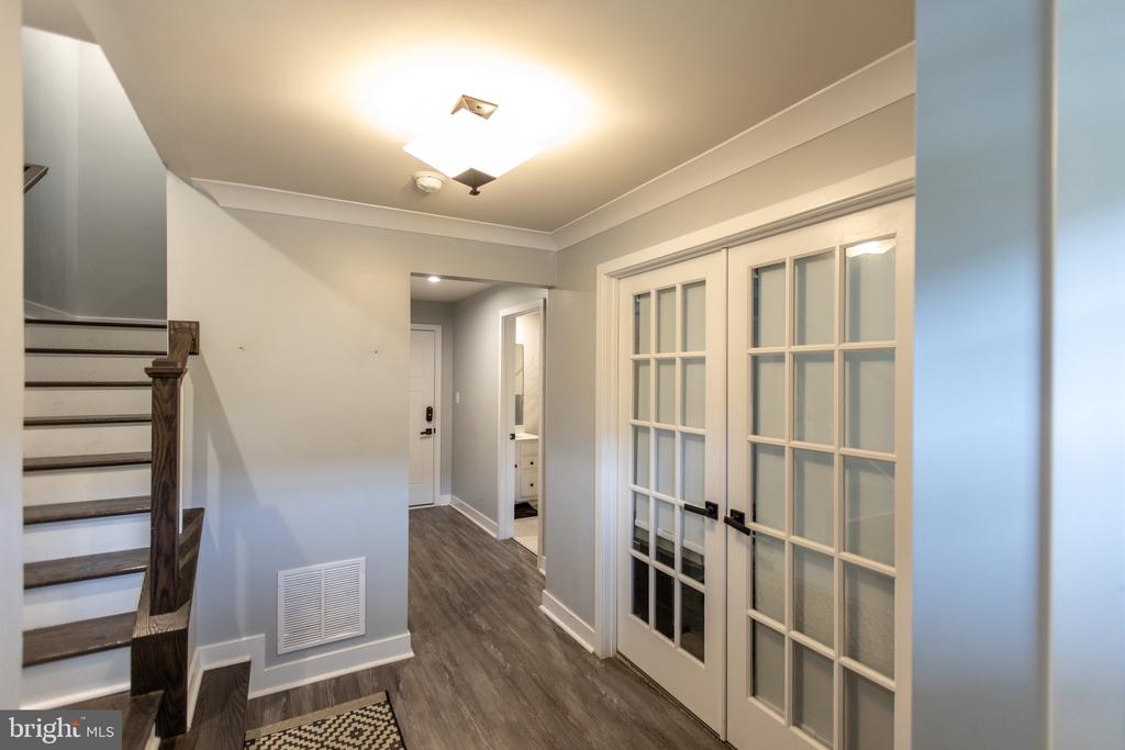 18105 RED CEDAR ROAD