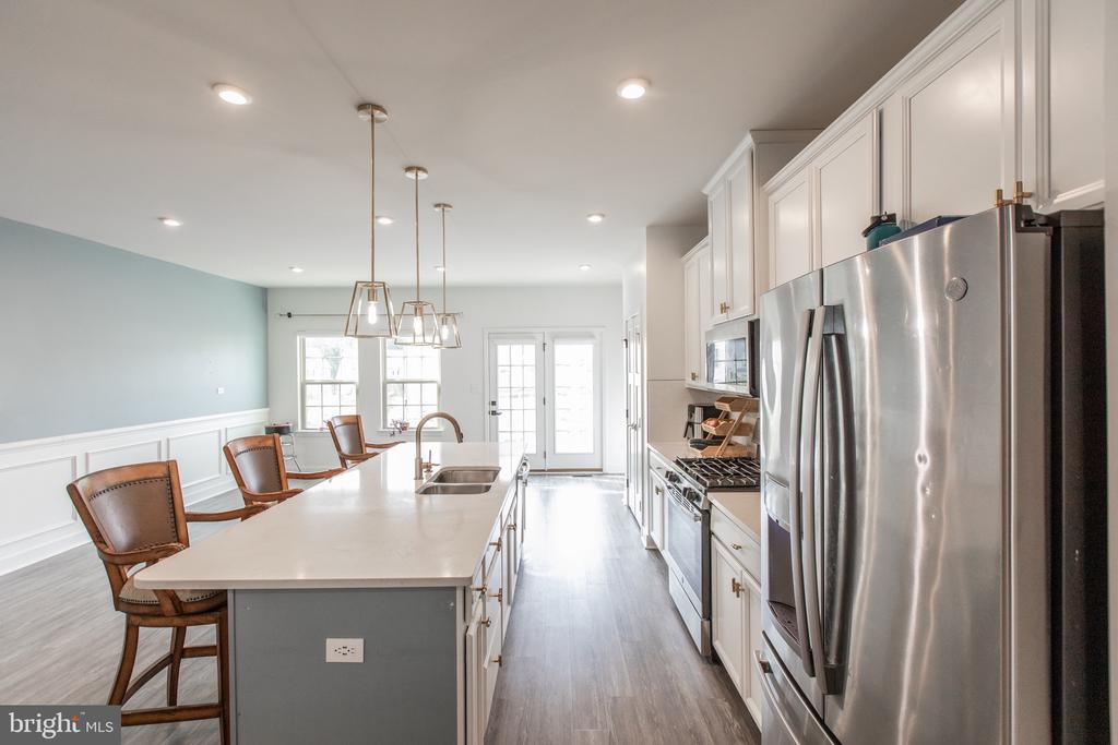 18105 RED CEDAR ROAD