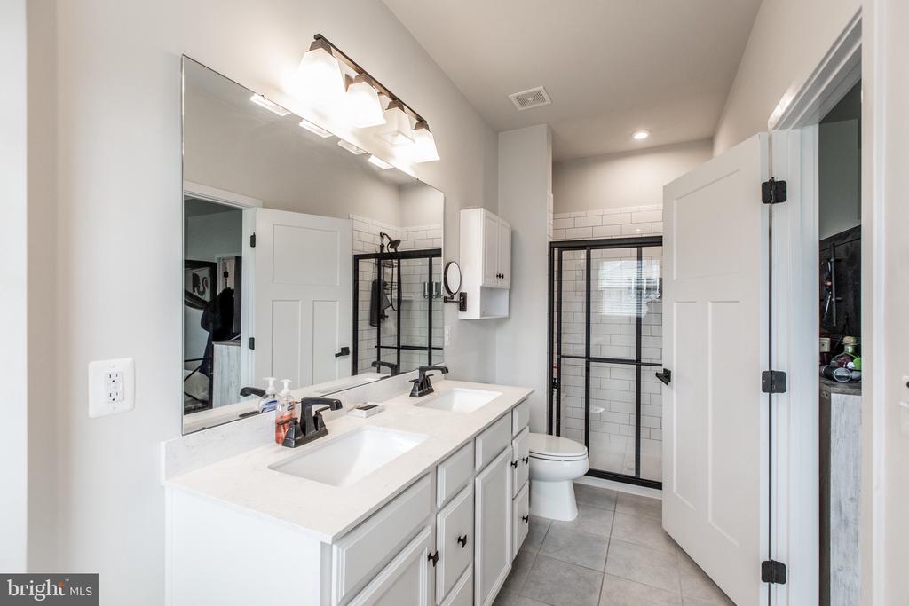 18105 RED CEDAR ROAD
