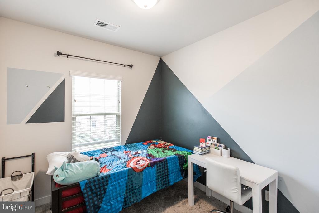 18105 RED CEDAR ROAD