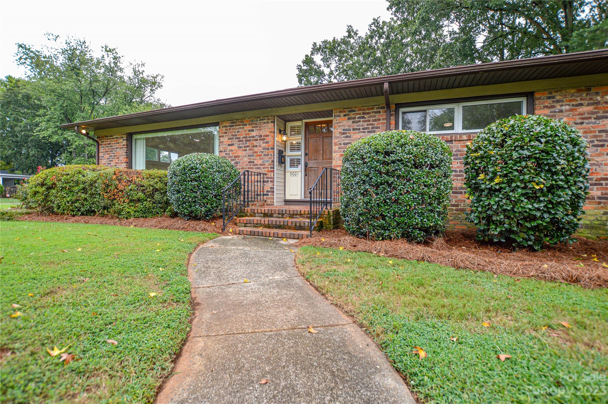 5001 Currituck Drive