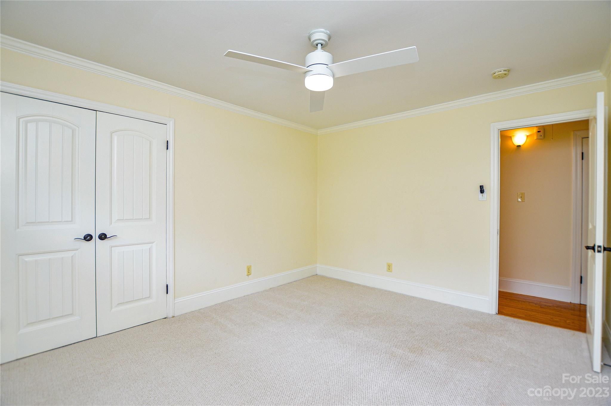 5001 Currituck Drive