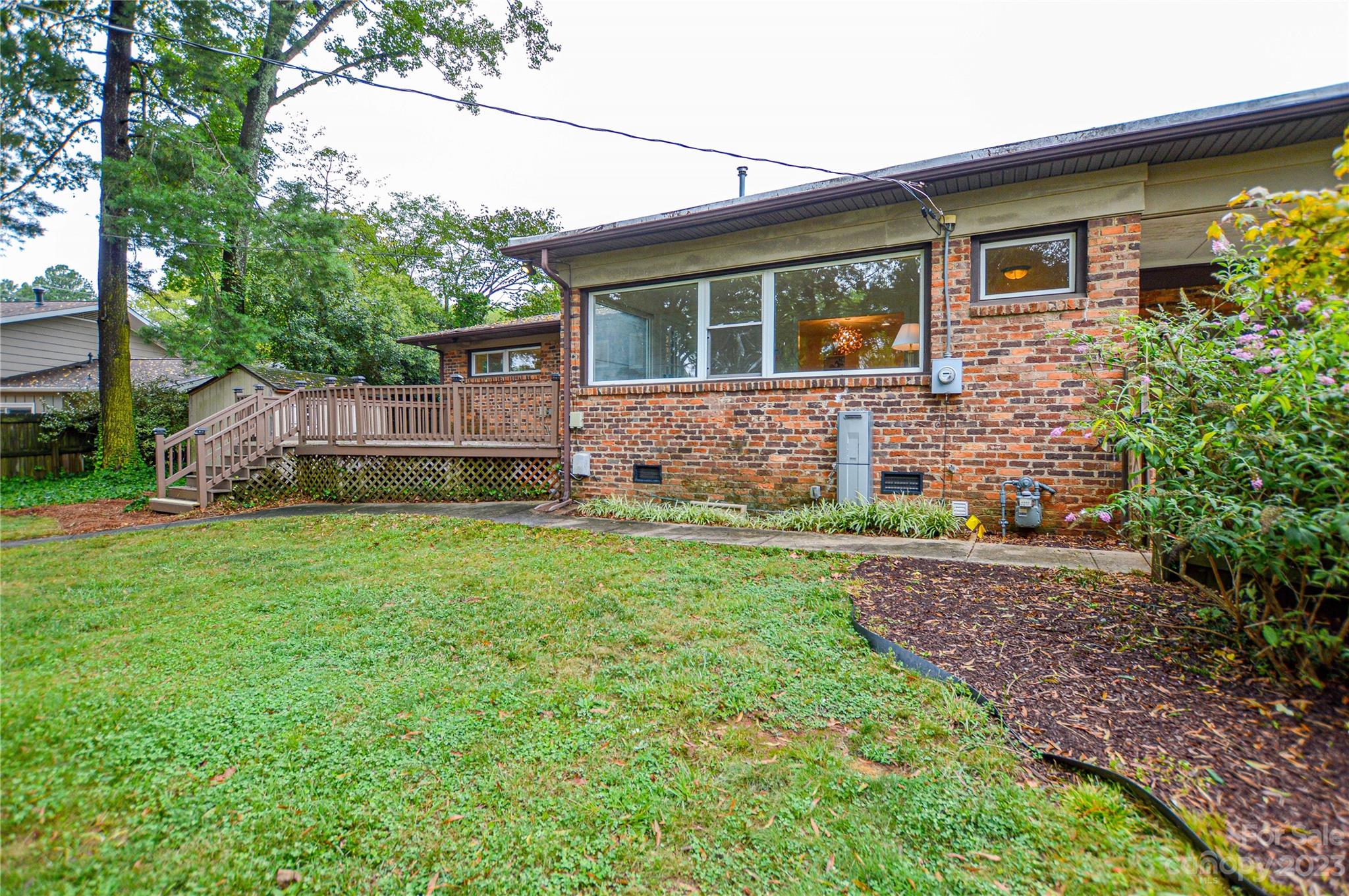 5001 Currituck Drive