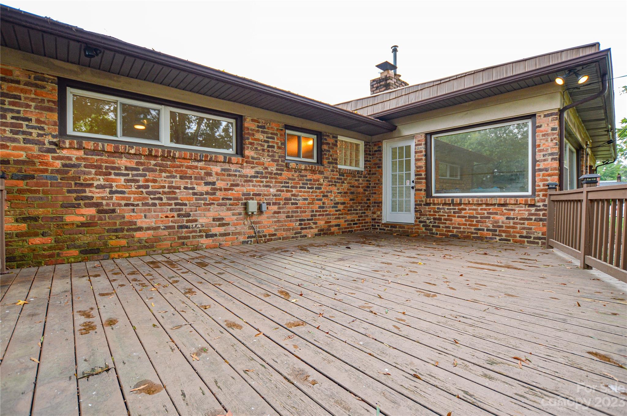 5001 Currituck Drive