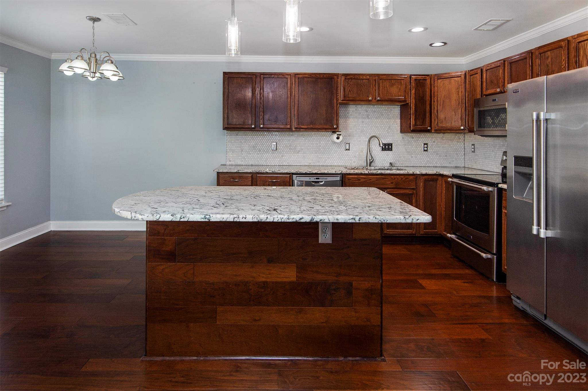 4566 Antelope Lane