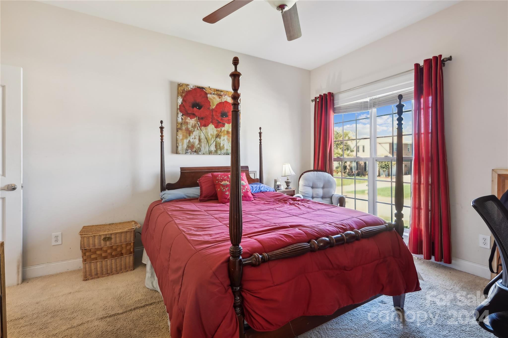 727 SW King Fredrick Lane