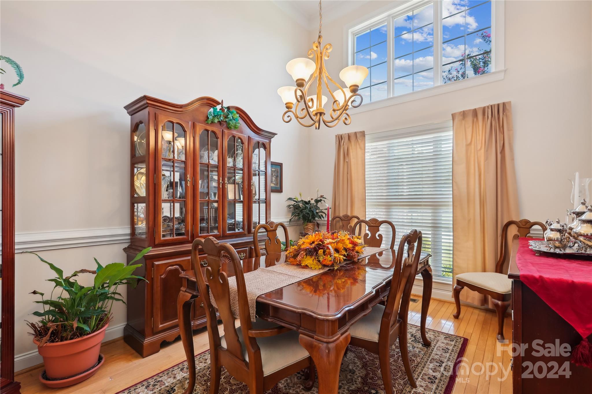 727 SW King Fredrick Lane