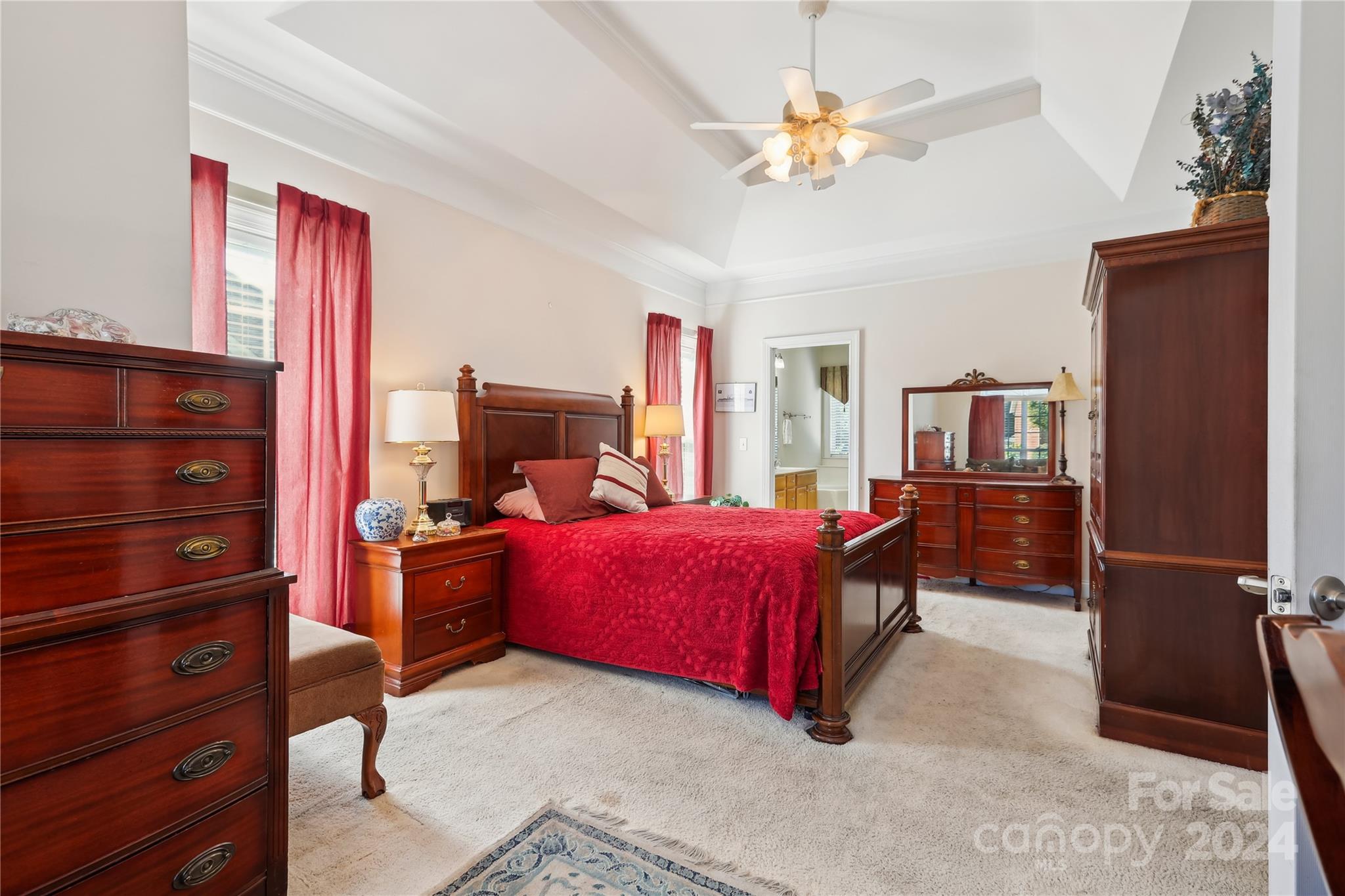 727 SW King Fredrick Lane