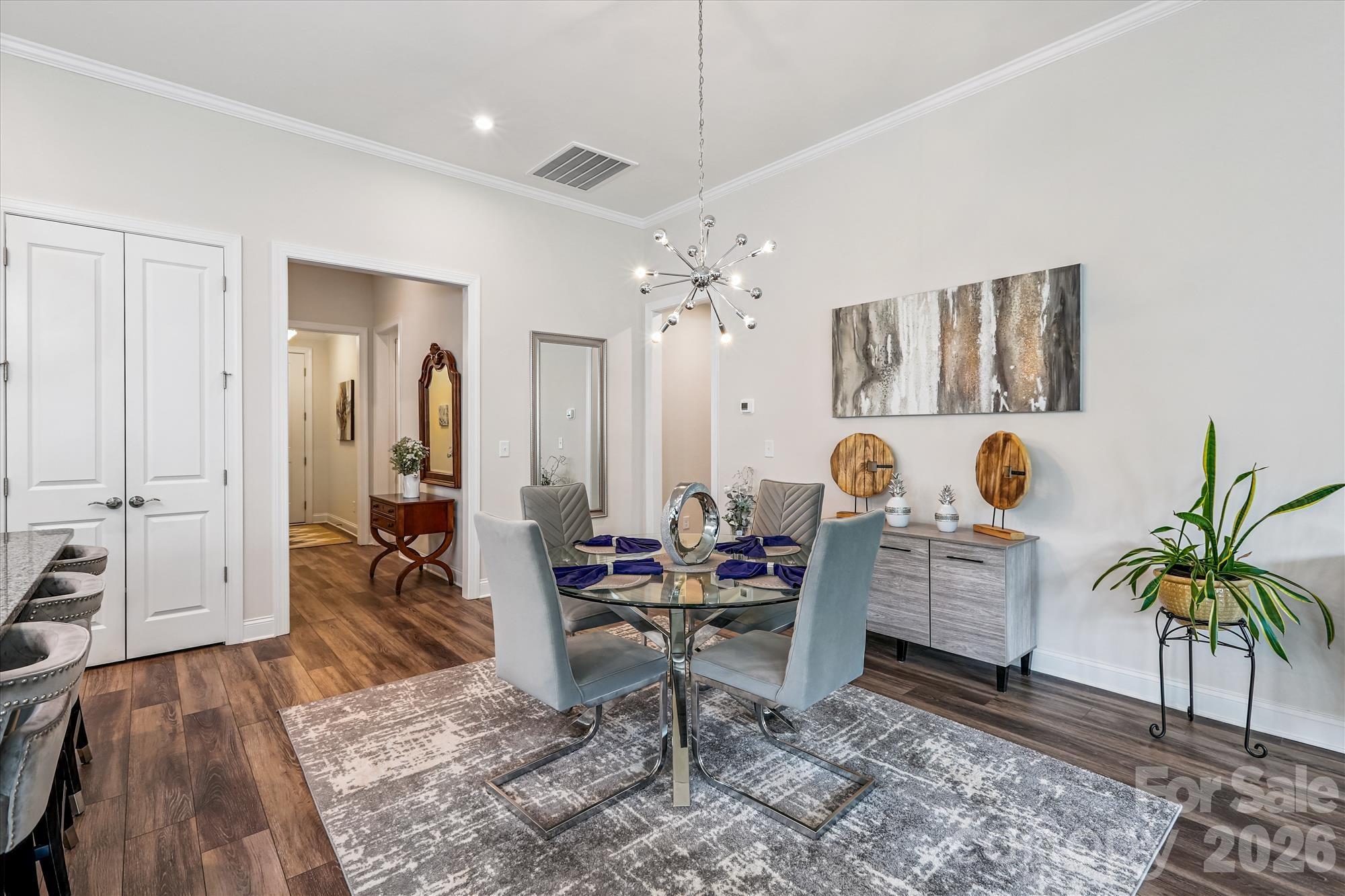 10400 Superb Lane