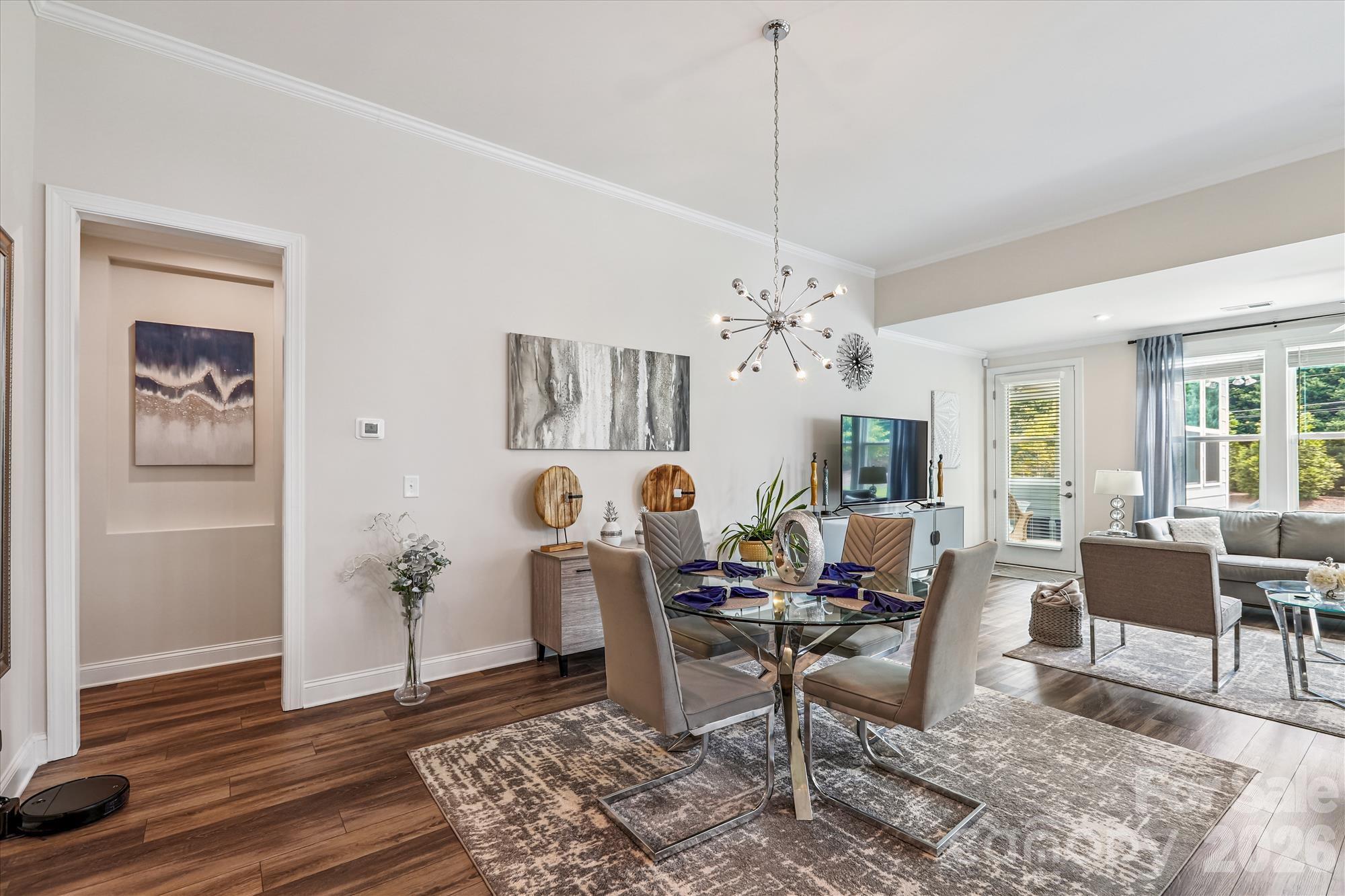 10400 Superb Lane