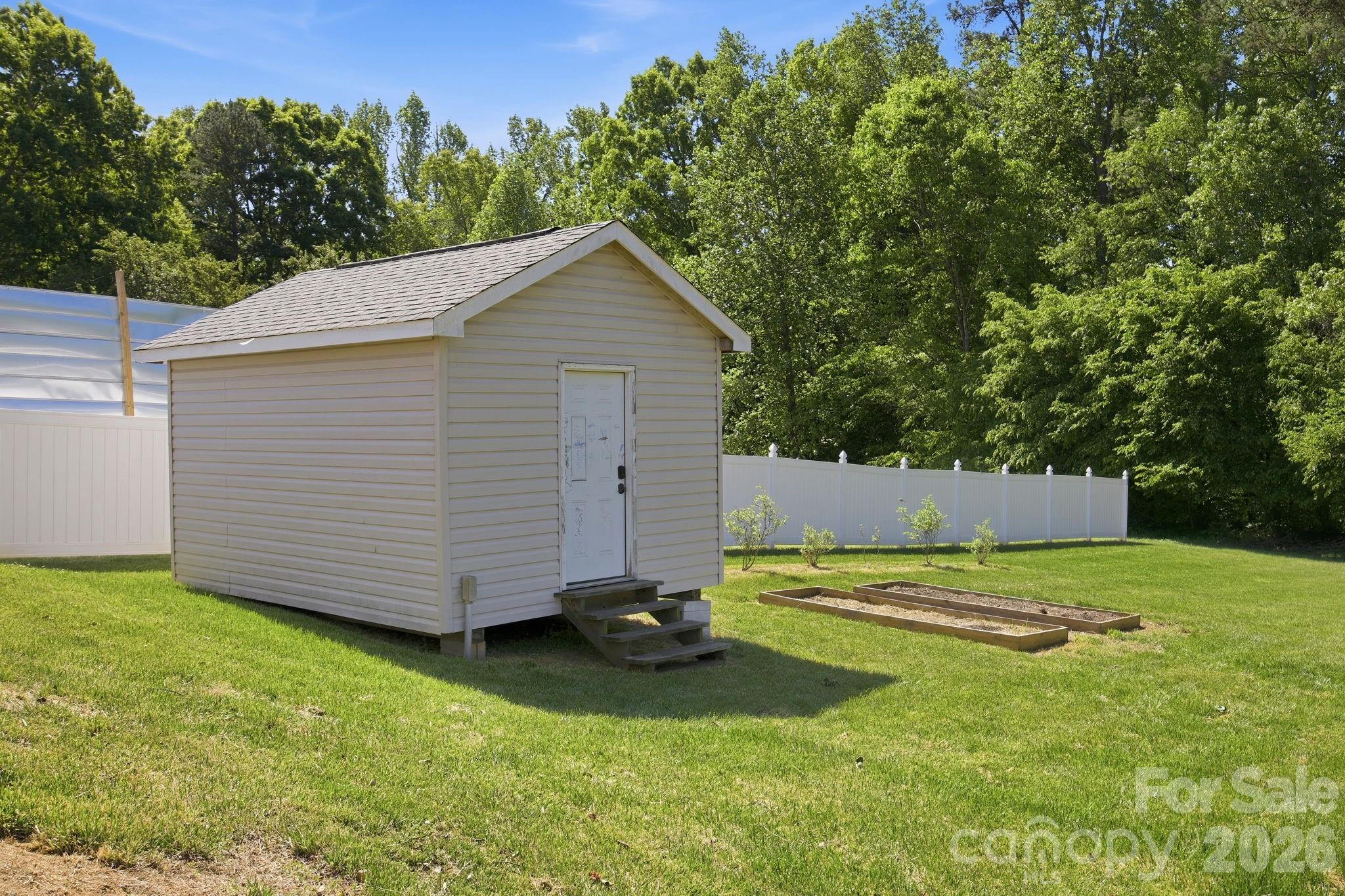 470 Westen Acres Drive