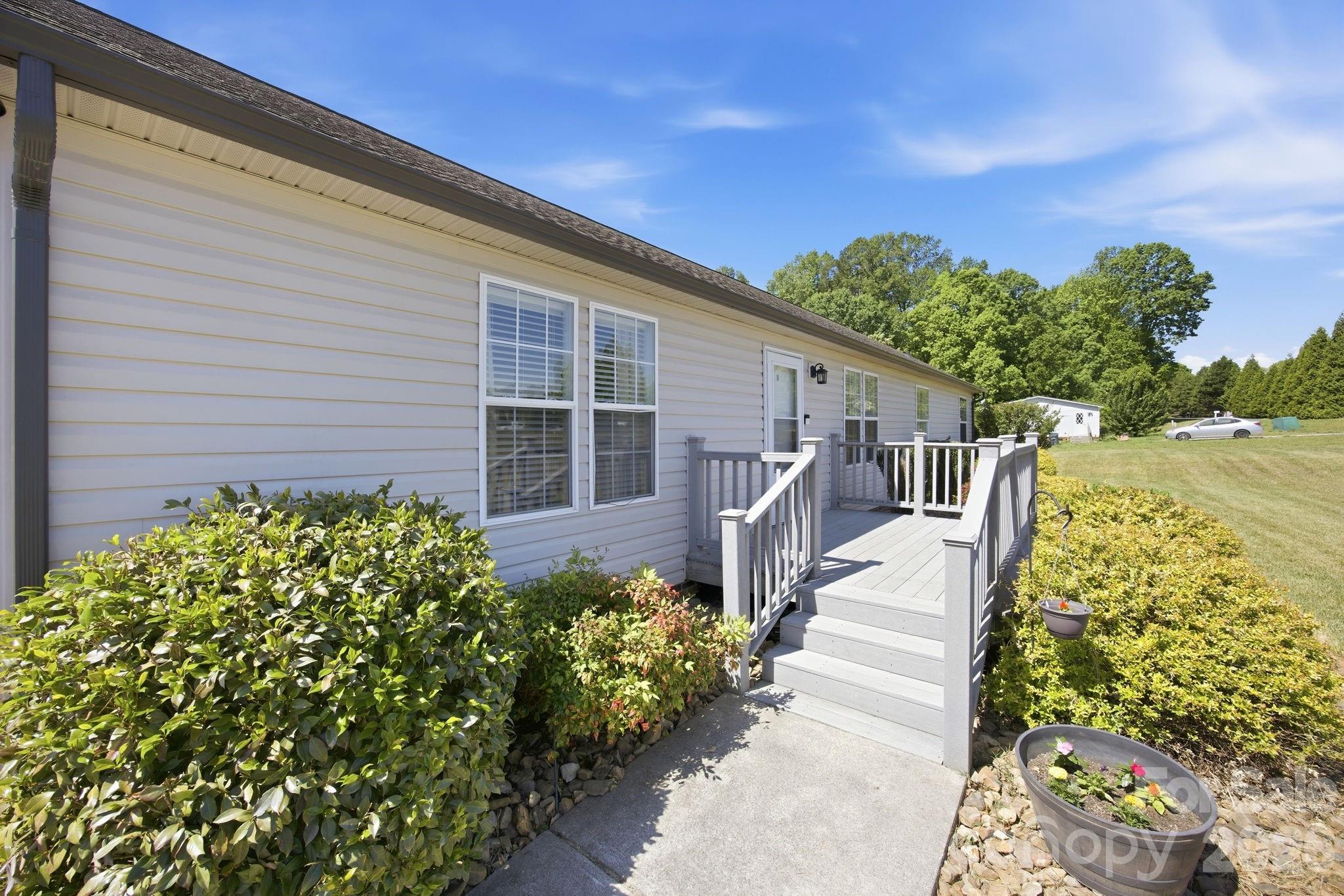 470 Westen Acres Drive