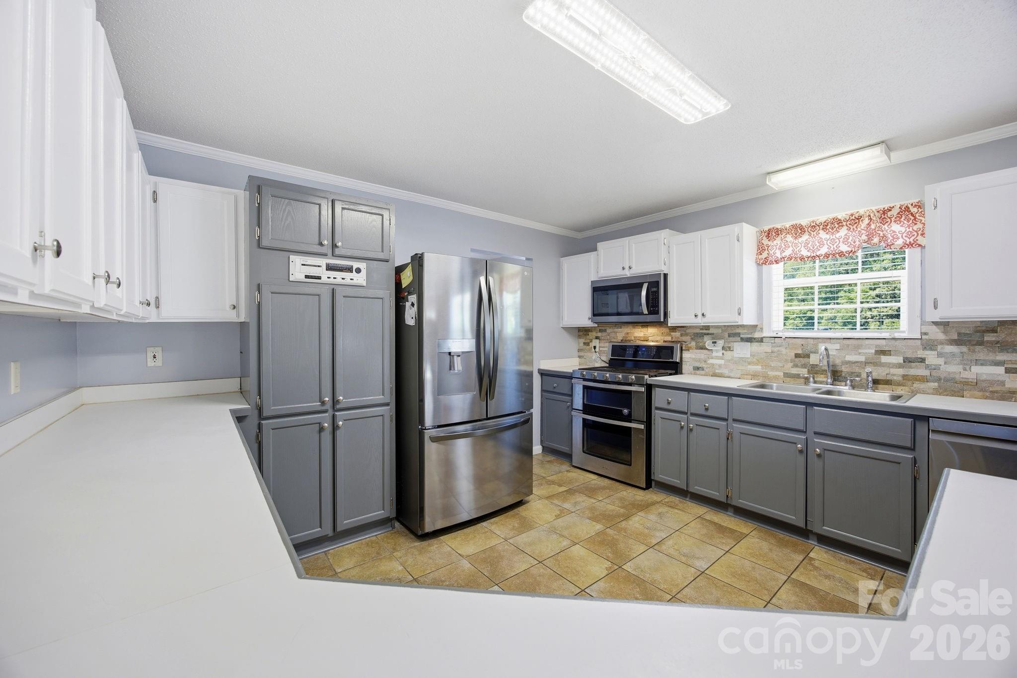 470 Westen Acres Drive