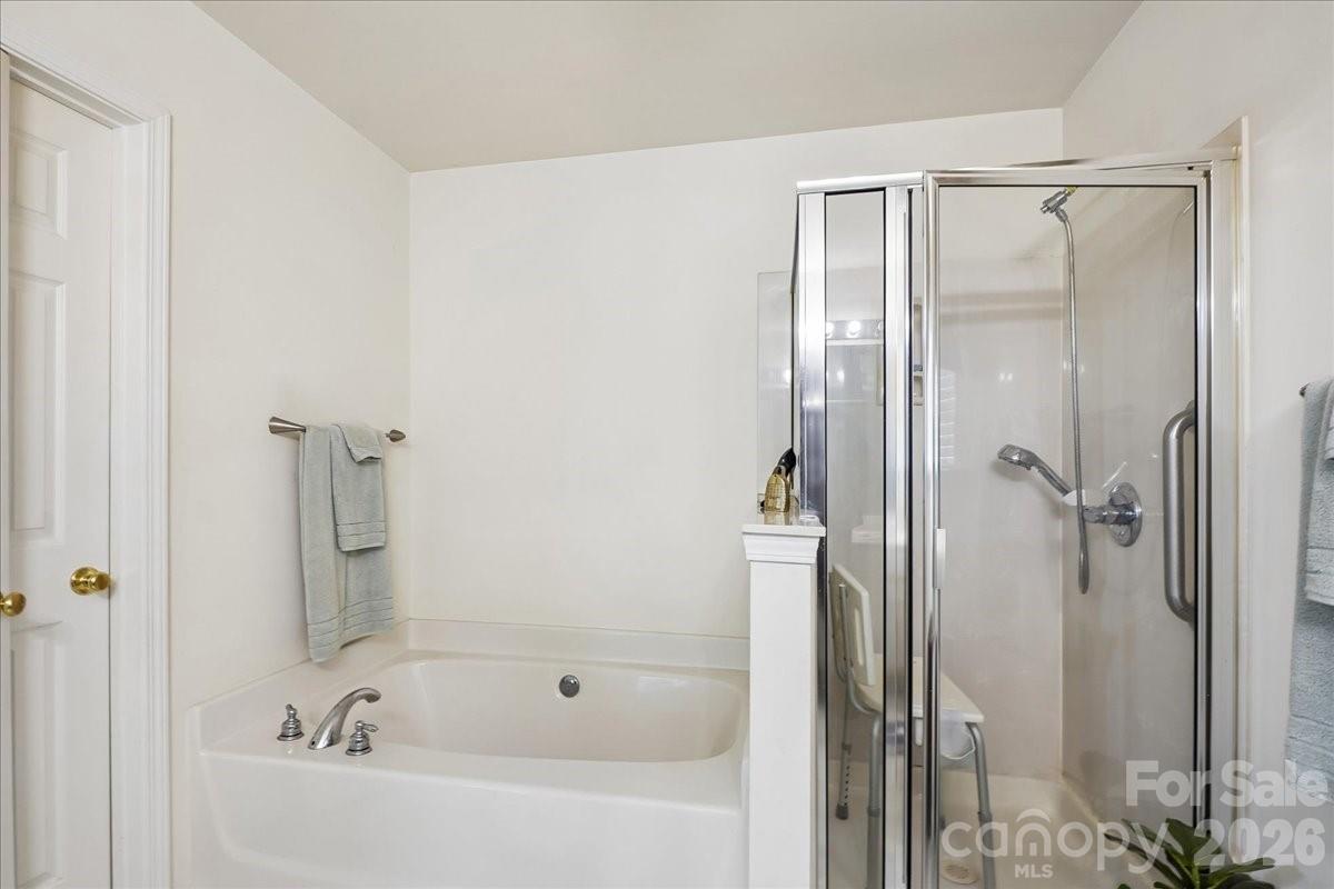 2127 Candlelight Woods Drive