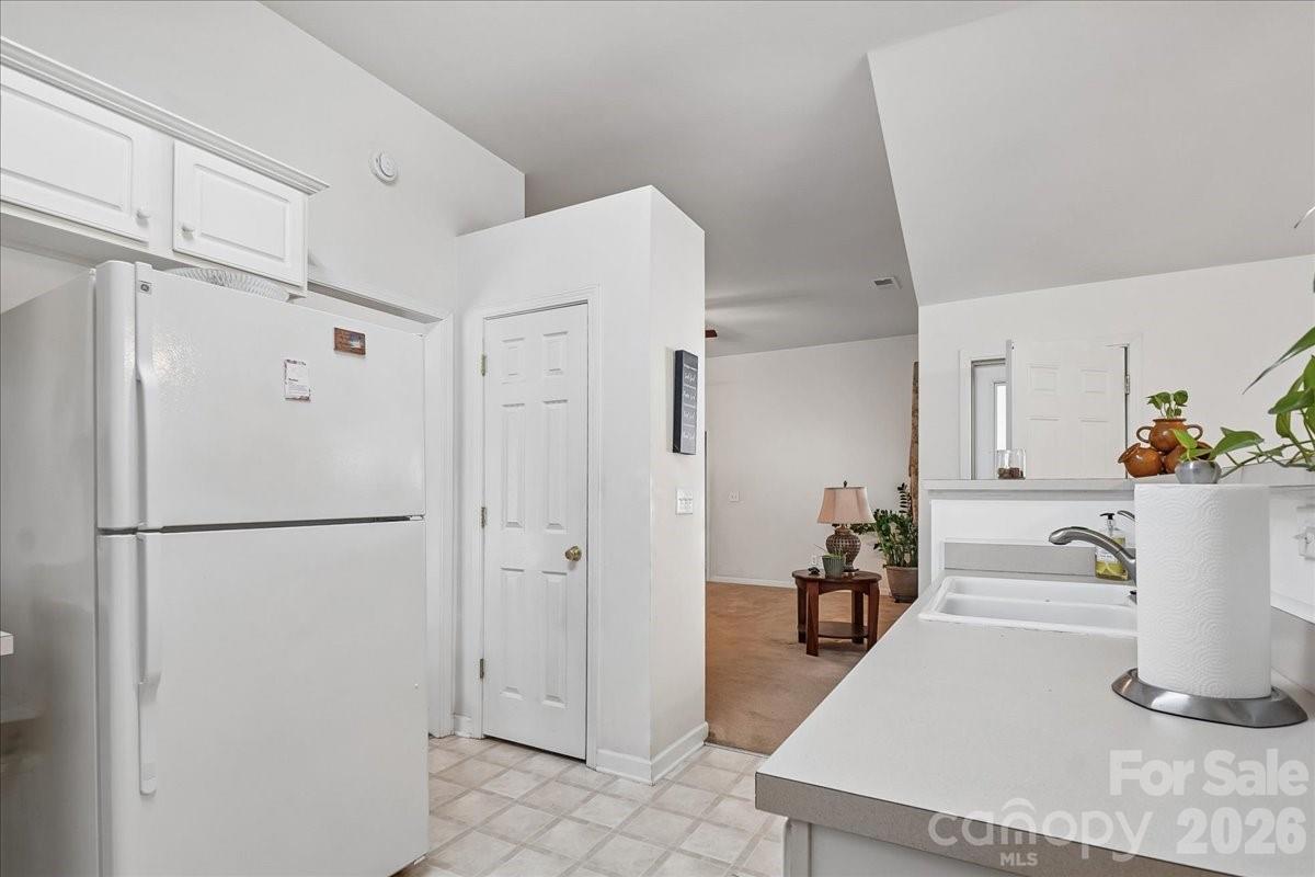 2127 Candlelight Woods Drive