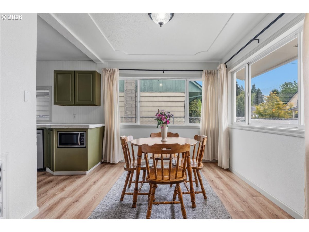 114 CHERRY ST NW