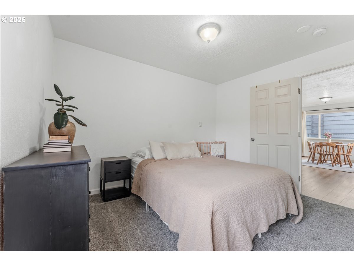 114 CHERRY ST NW