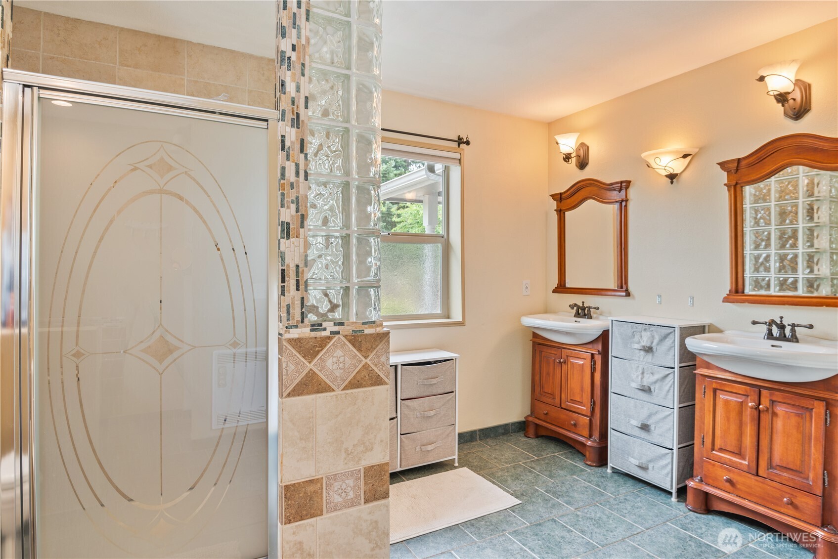125 Dalyn Court