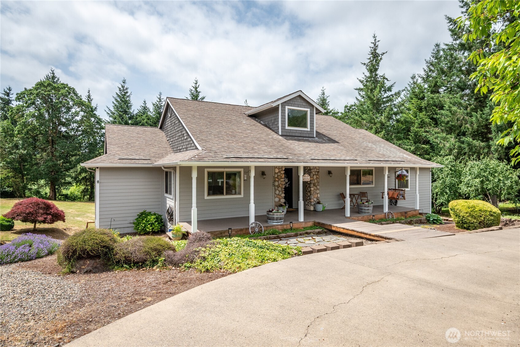 125 Dalyn Court