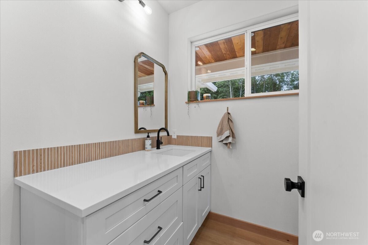 188 Sparrow Lane