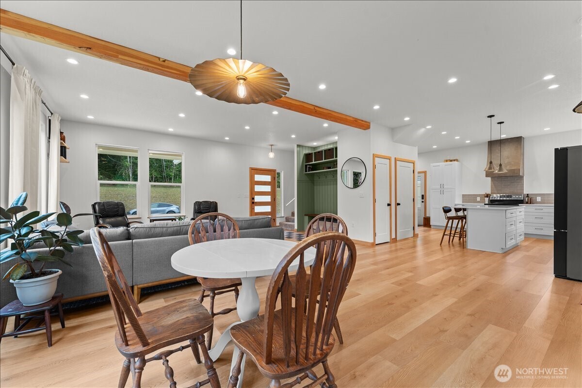 188 Sparrow Lane