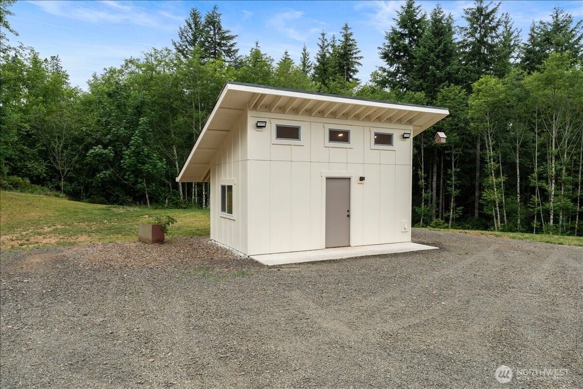 188 Sparrow Lane