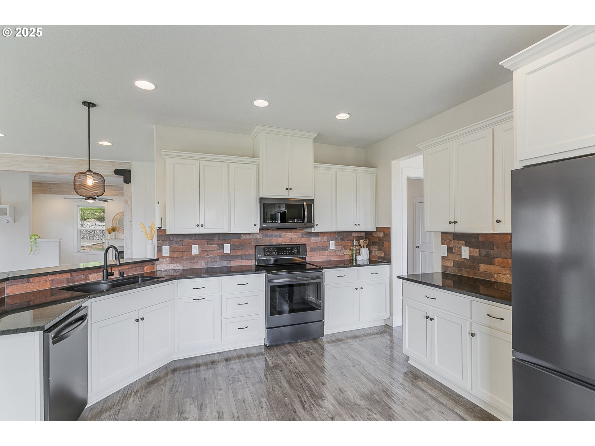 39313 NE 143RD PL