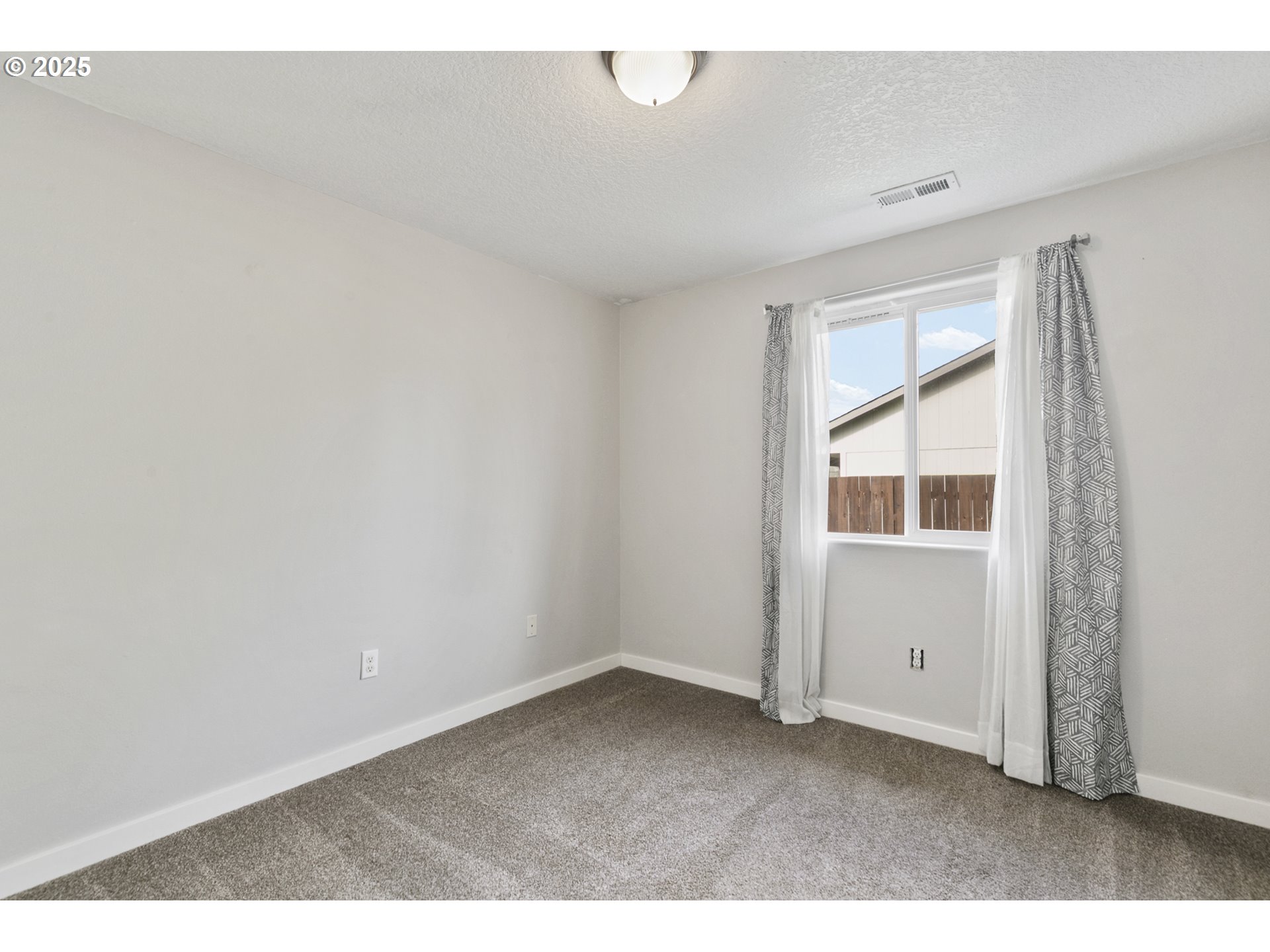 516 SE 8TH PL H17