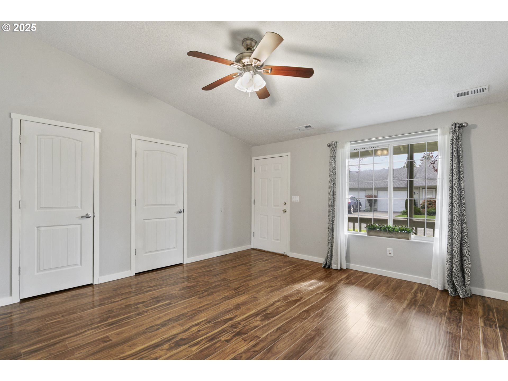 516 SE 8TH PL H17
