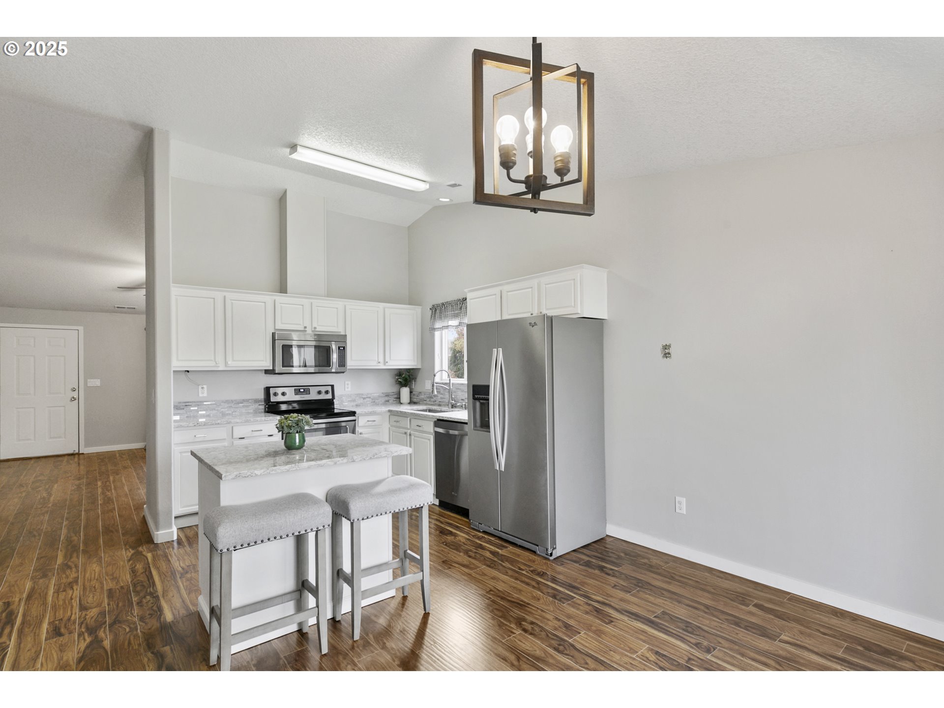 516 SE 8TH PL H17