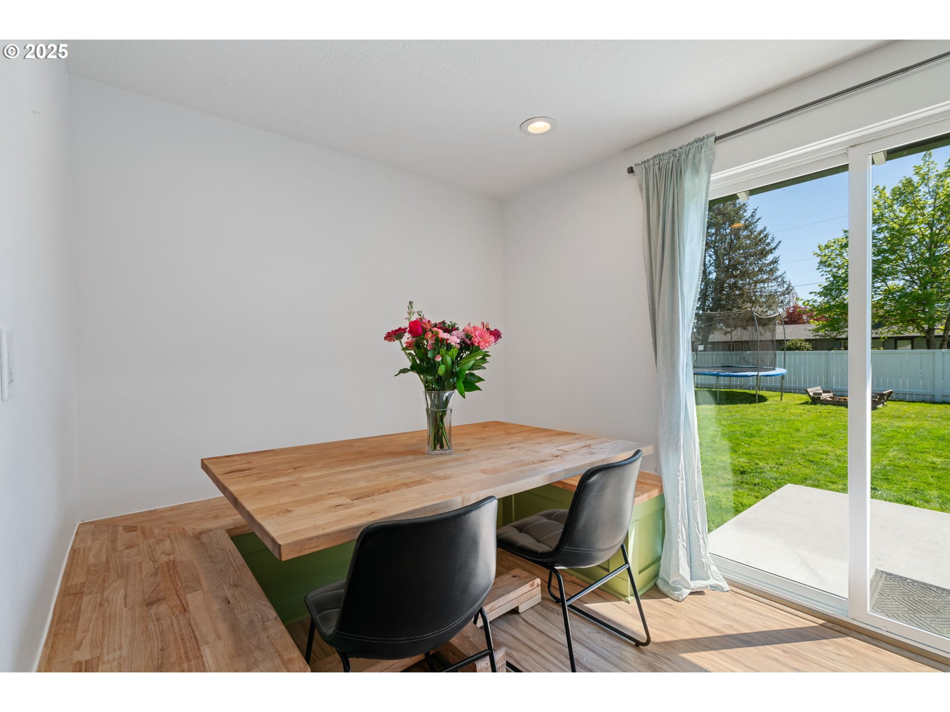 115 SW 4TH ST