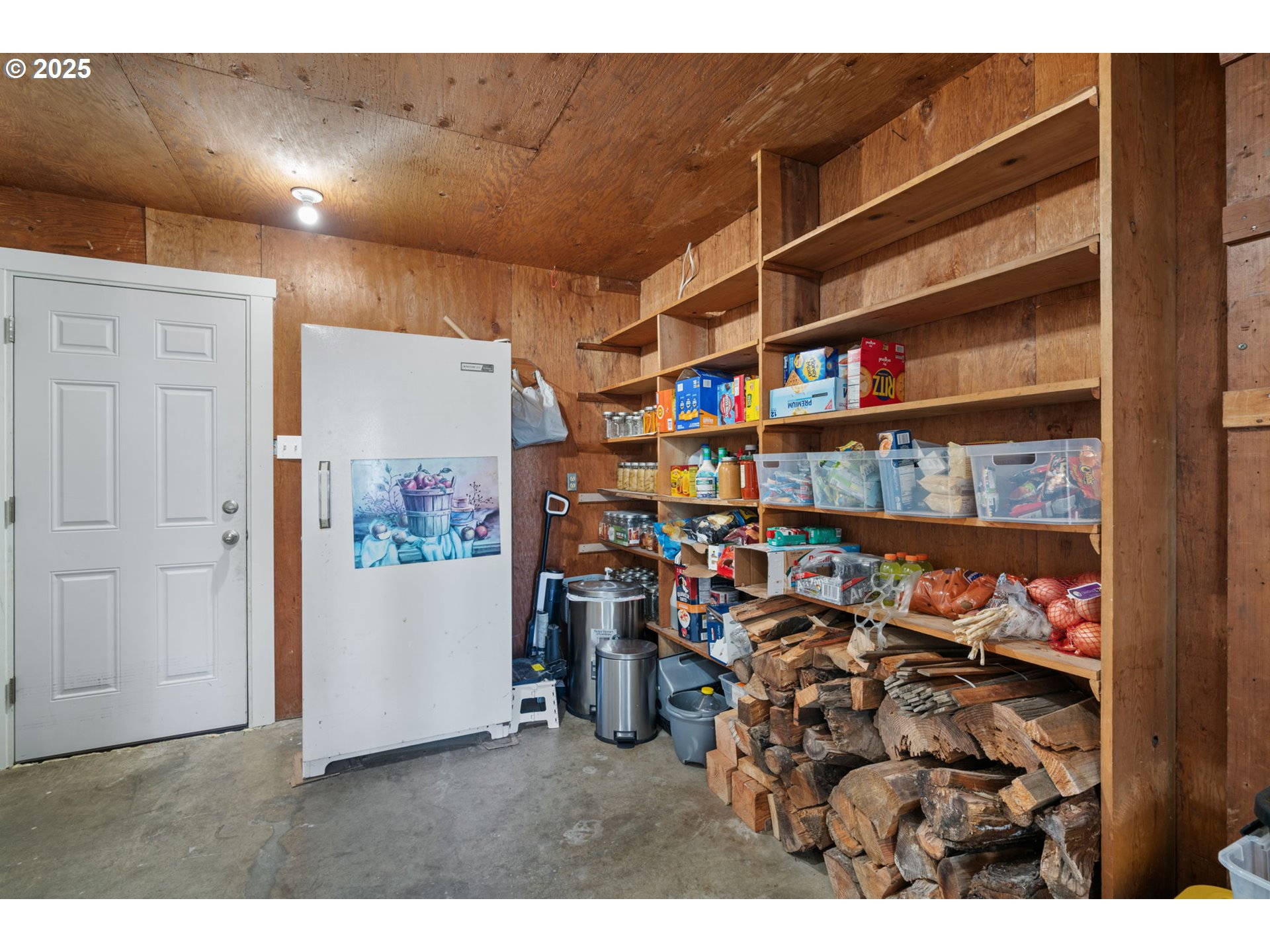 115 SW 4TH ST