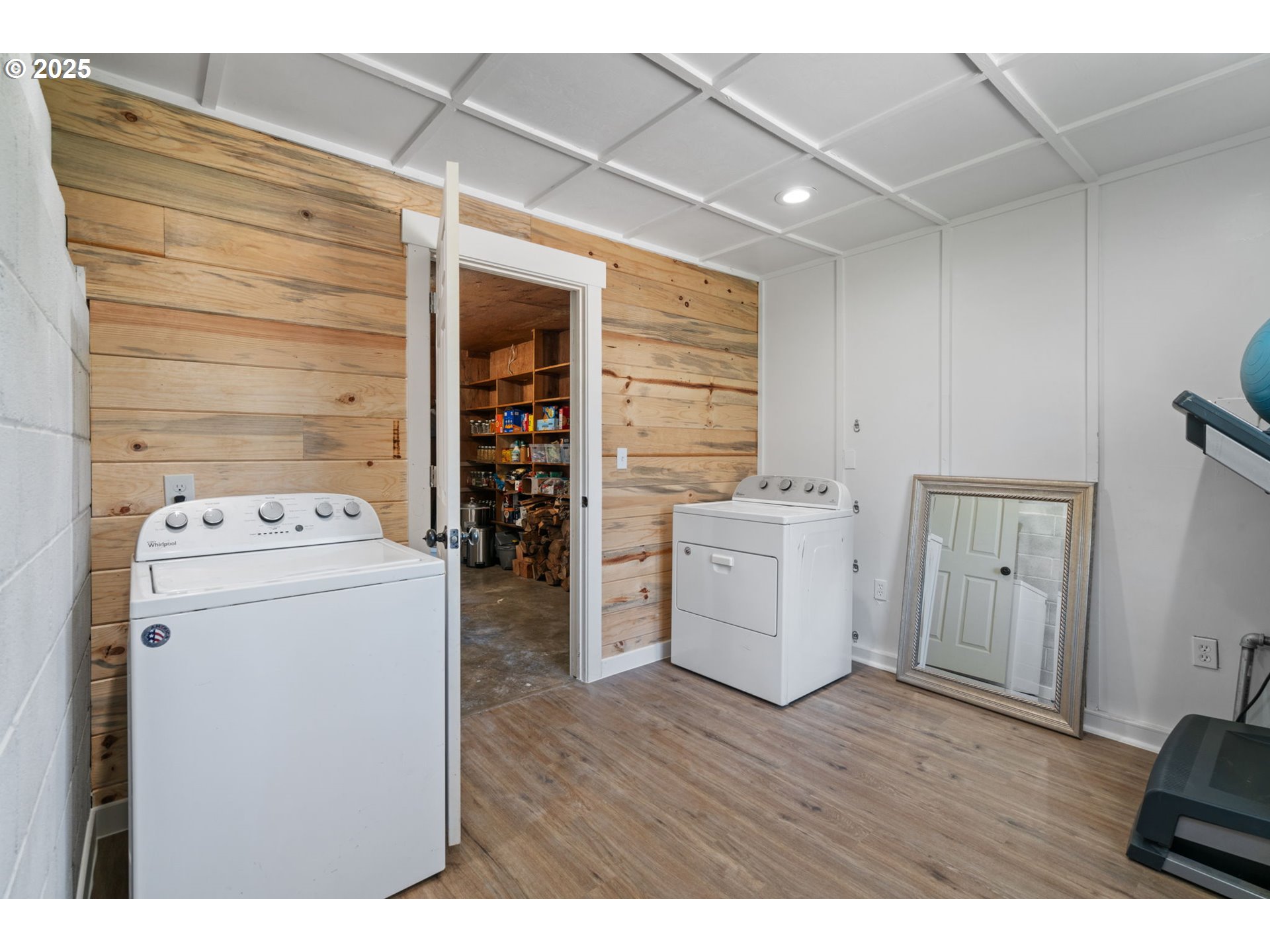 115 SW 4TH ST