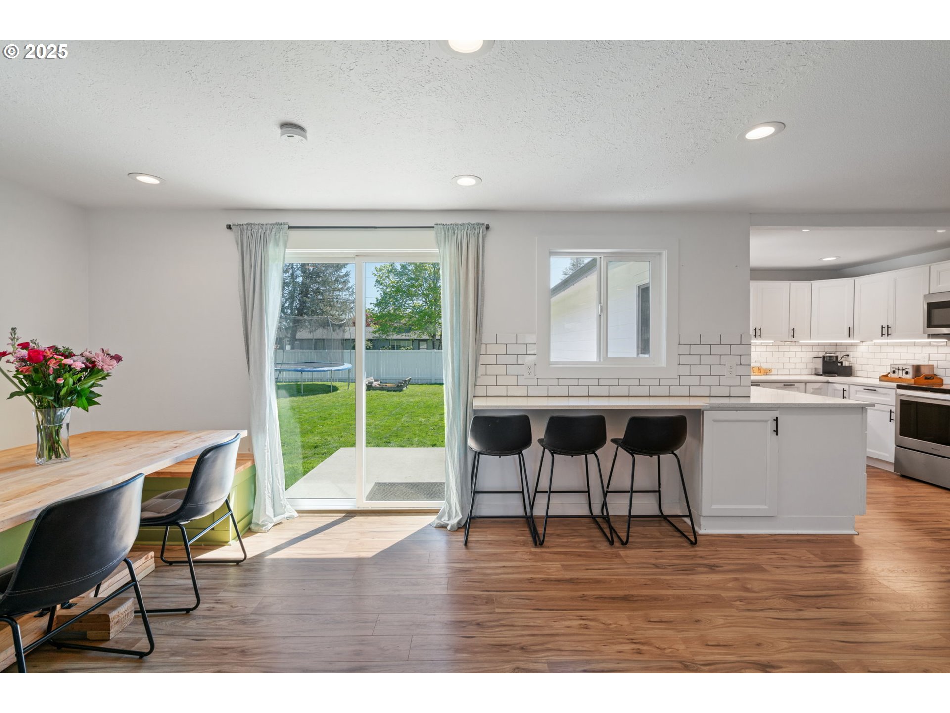 115 SW 4TH ST
