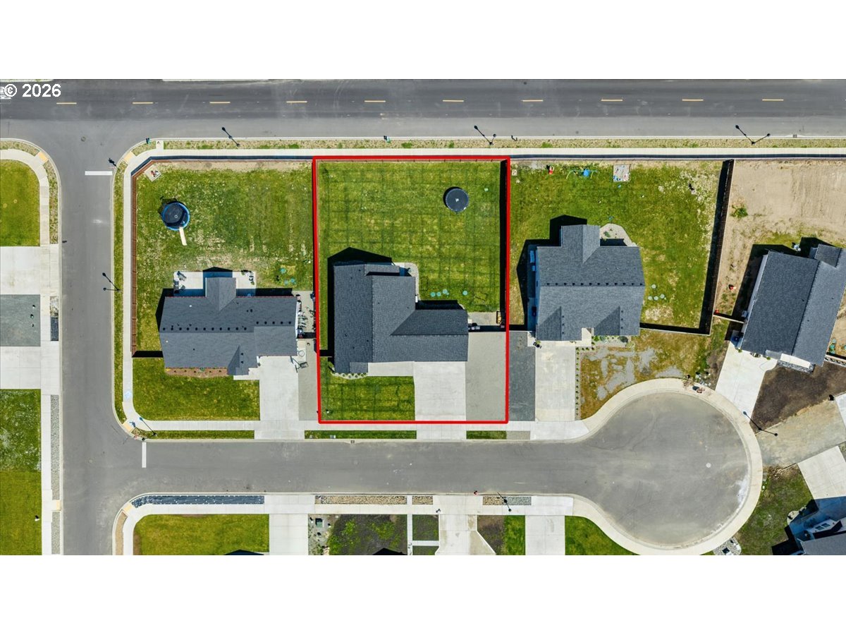 106 W MCDOWELL CT