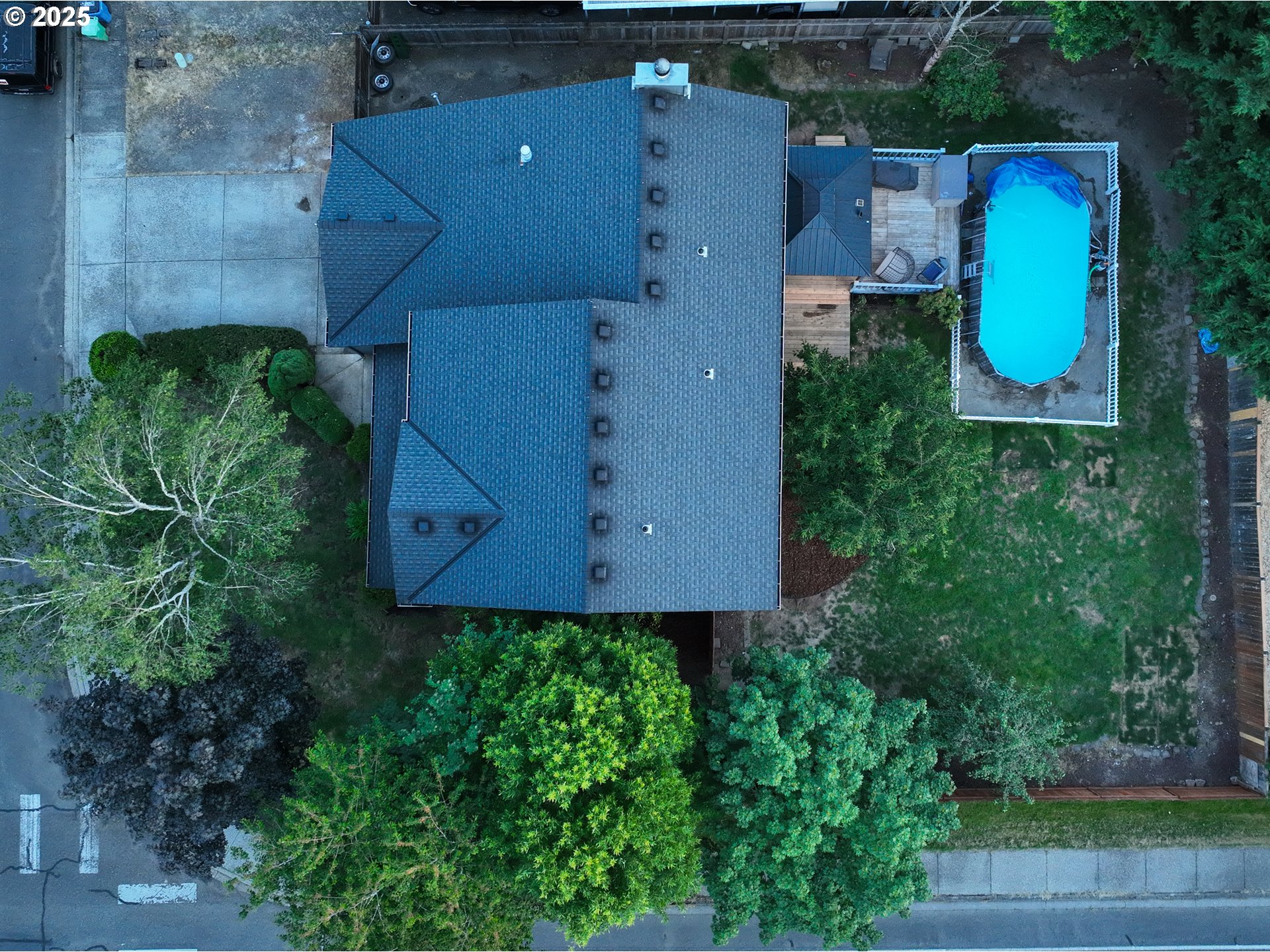 1404 NW 2ND AVE