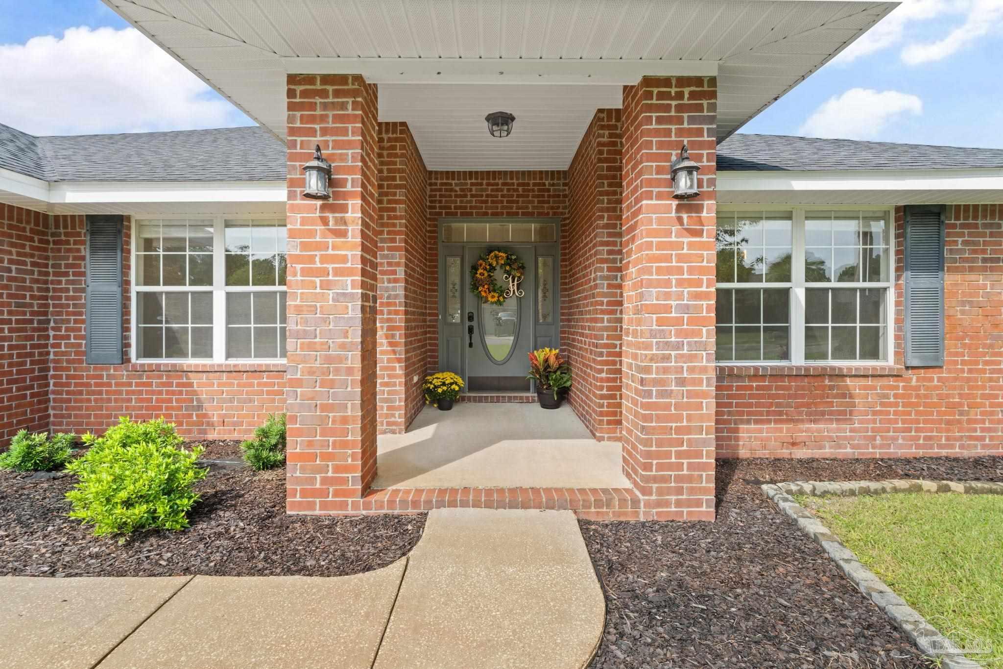 1348 Connemara Cir