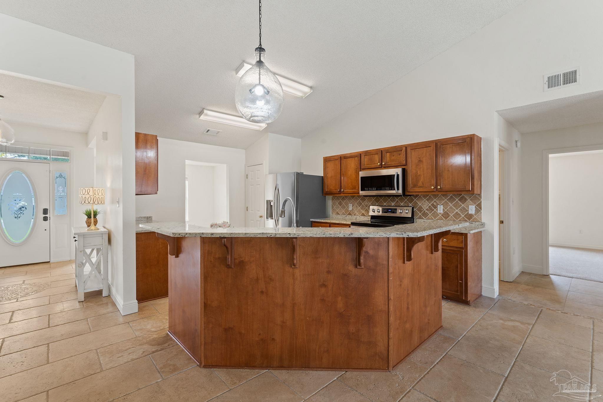 1348 Connemara Cir