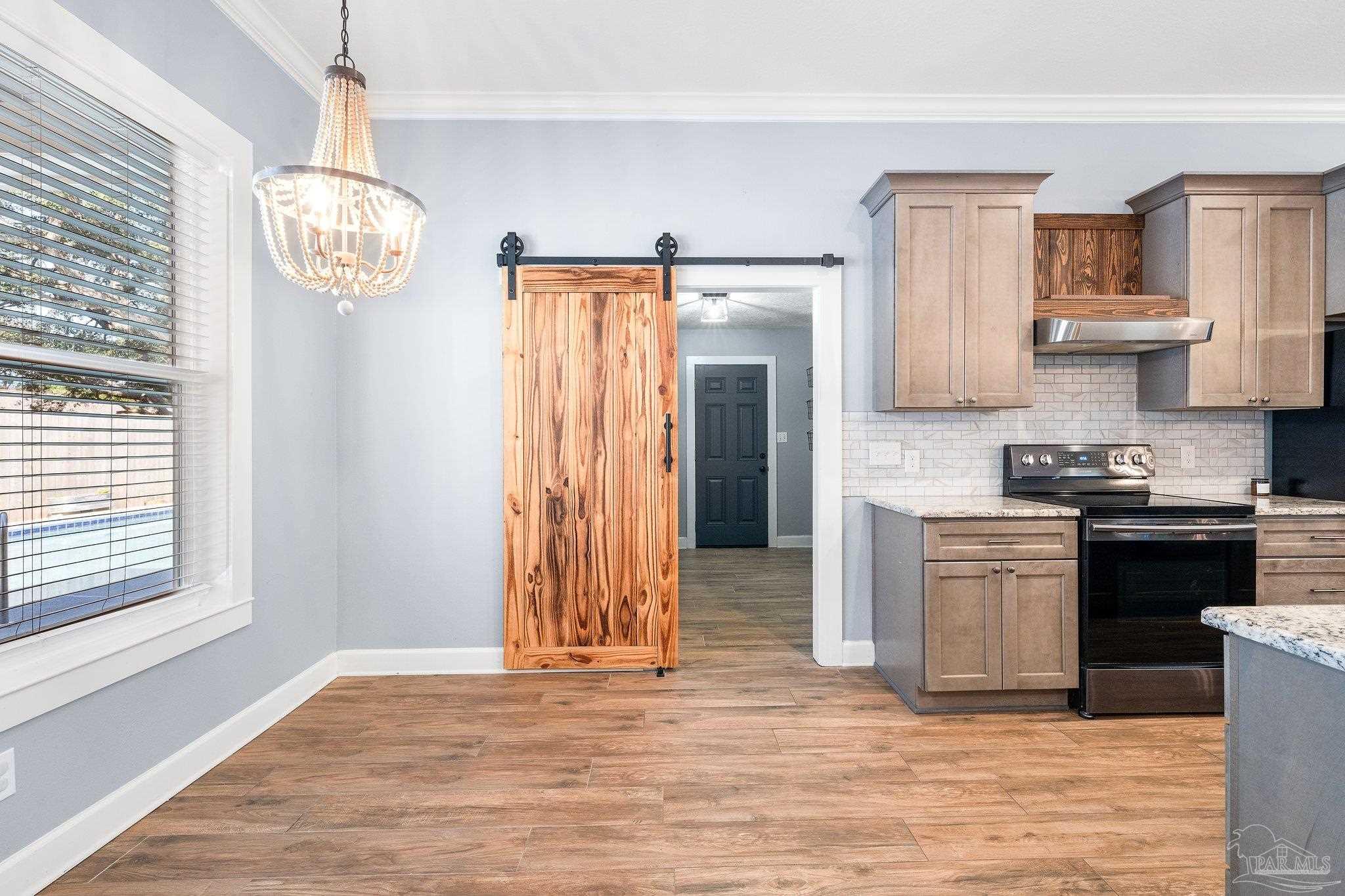 2804 Whisper Pine Dr