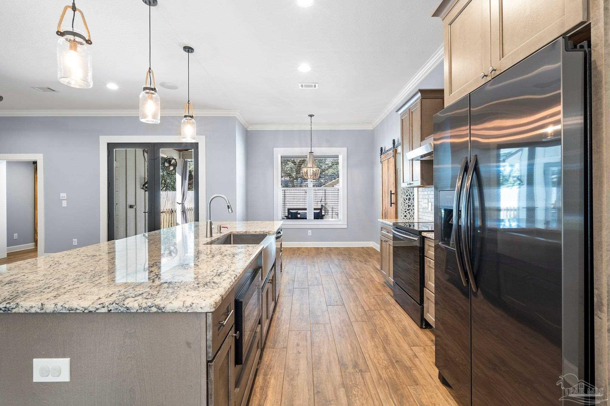 2804 Whisper Pine Dr