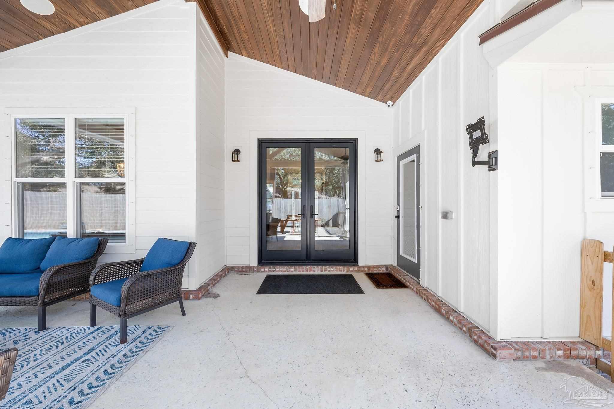 2804 Whisper Pine Dr