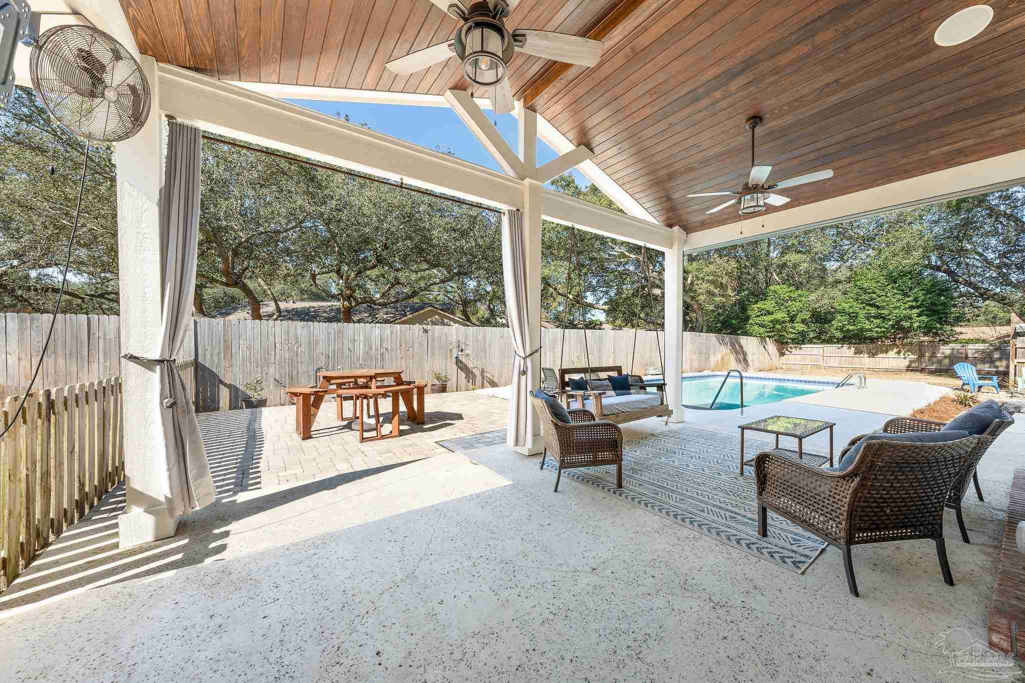 2804 Whisper Pine Dr