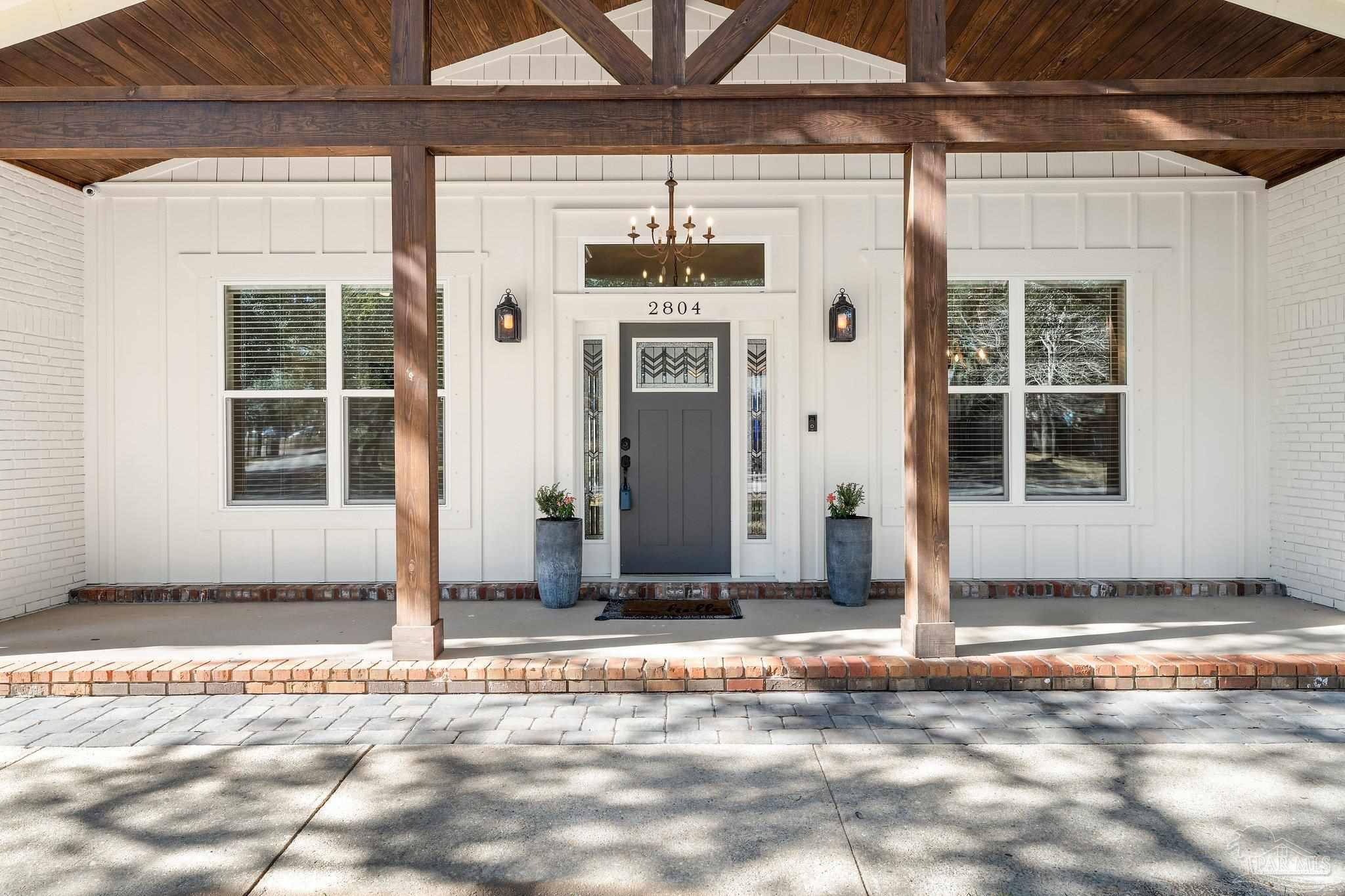 2804 Whisper Pine Dr