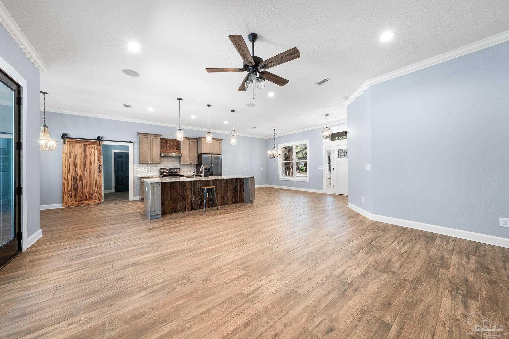 2804 Whisper Pine Dr