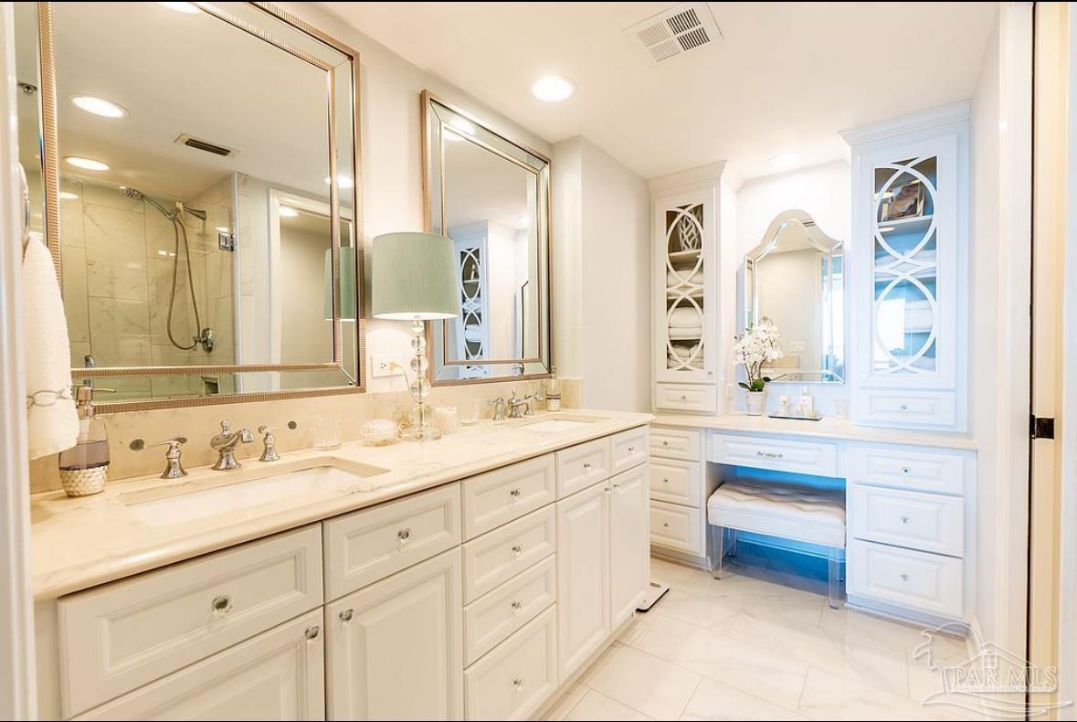 4 Portofino Dr # 2006