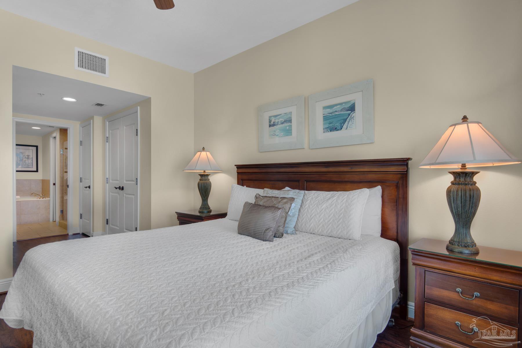 1 Portofino Dr # 2003