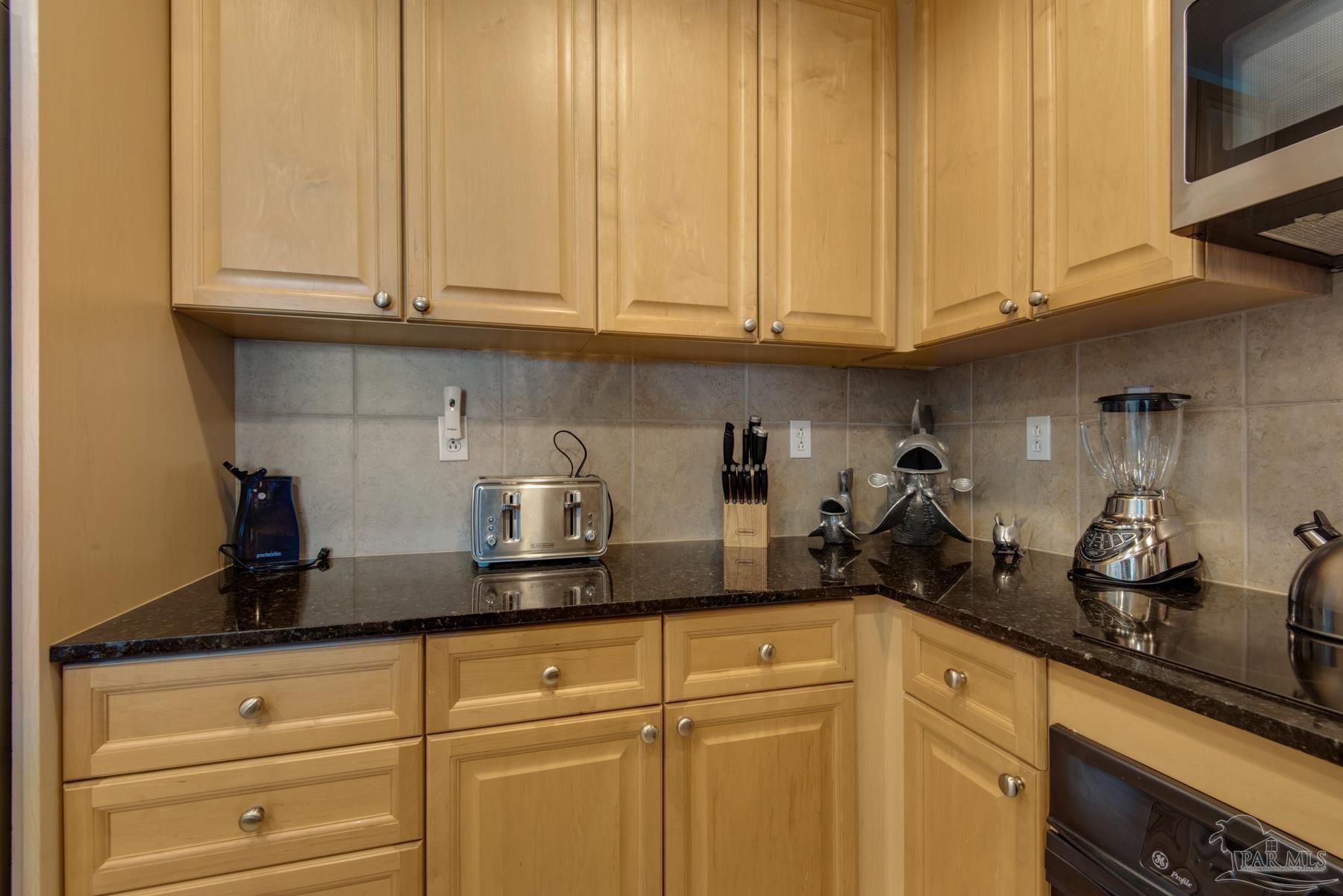 1 Portofino Dr # 2003