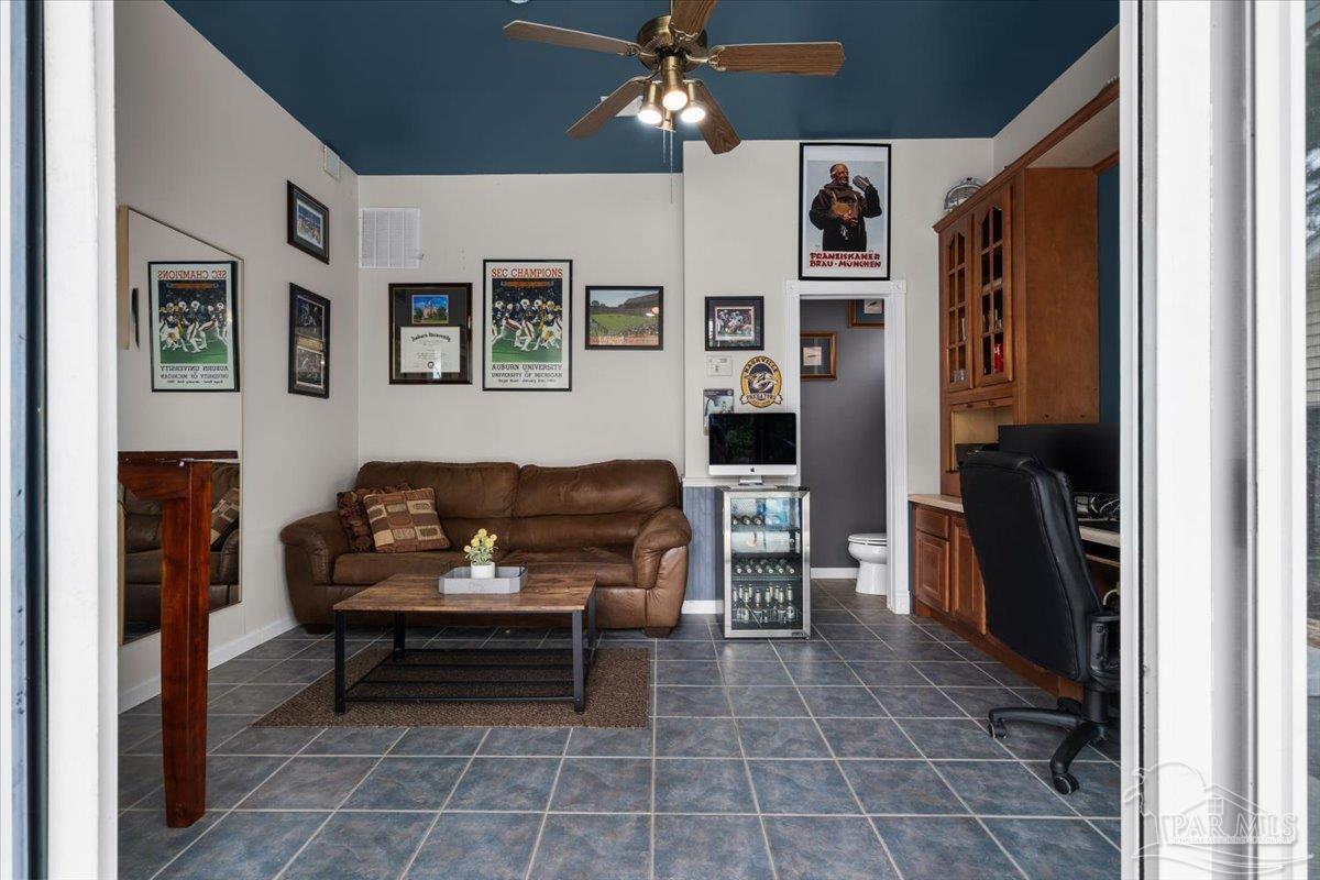 1624 Llani Ln